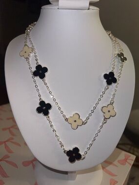Silver Floral Link Necklace in Black and Cream